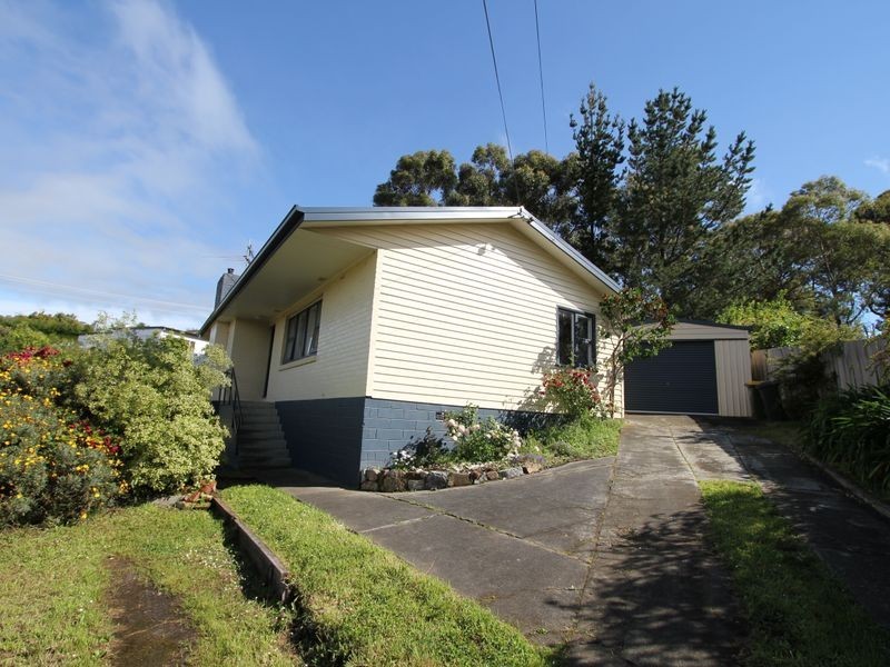 4 Talone Road, Blackmans Bay TAS 7052