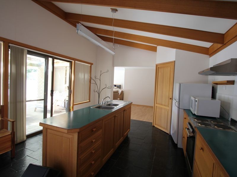 183 Manuka Road, Oyster Cove TAS 7150
