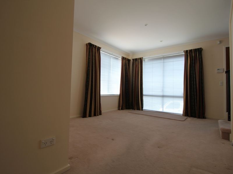 4/14 Opal Drive, Blackmans Bay TAS 7052