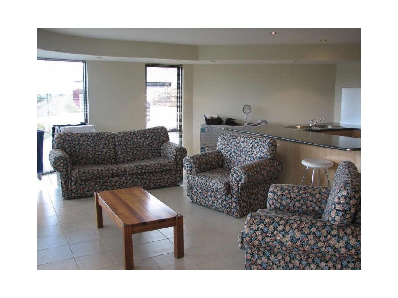 150 Wells Parade, Blackmans Bay TAS 7052