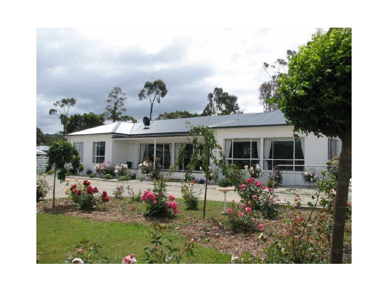 9 Derwent Avenue, Margate TAS 7054