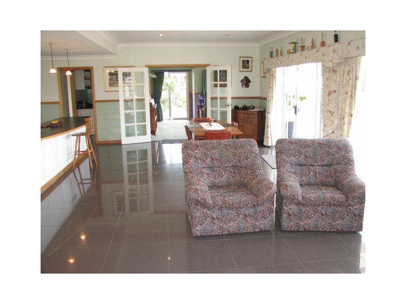 9 Derwent Avenue, Margate TAS 7054