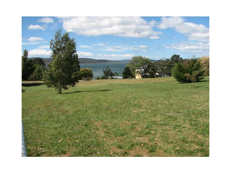 12 Granquist Road, Woodbridge TAS 7162