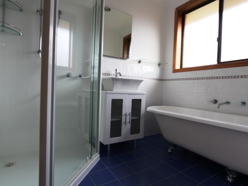 36 Beach Road, Margate TAS 7054