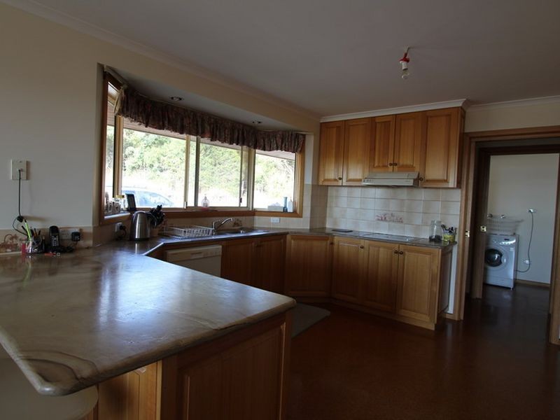 17 Saddle Road, Kettering TAS 7155