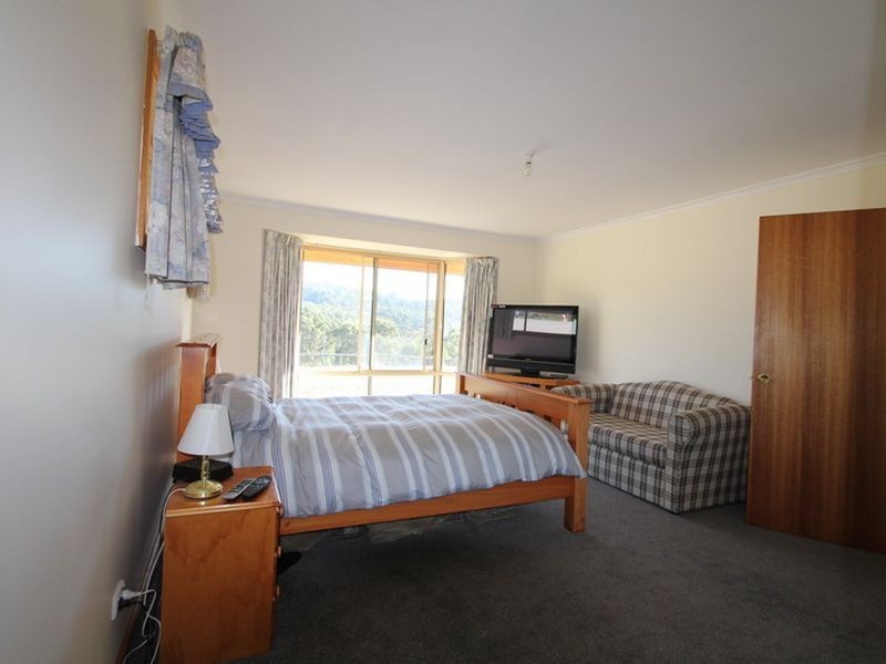 17 Saddle Road, Kettering TAS 7155