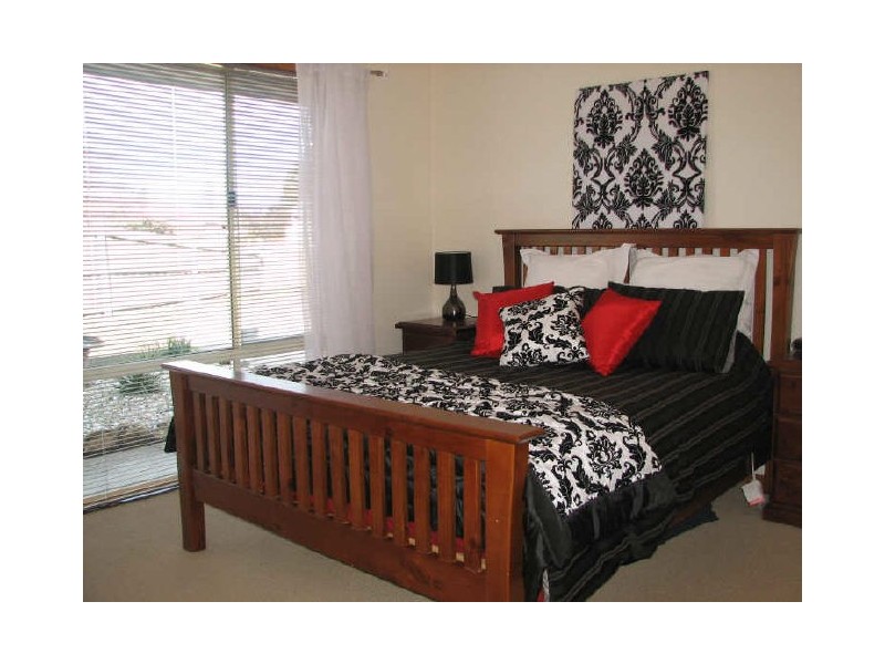 15 Peppermint Place, Margate TAS 7054