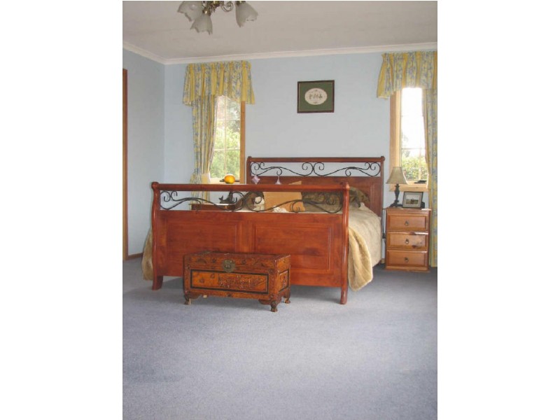 11 Weedings Way, Woodbridge TAS 7162