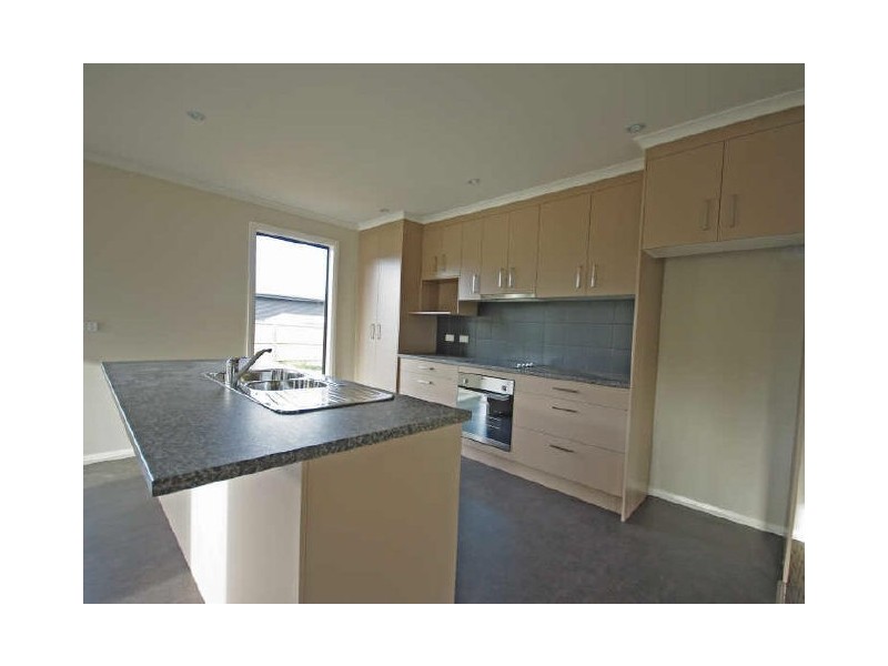8 Dickson Street, Electrona TAS 7054