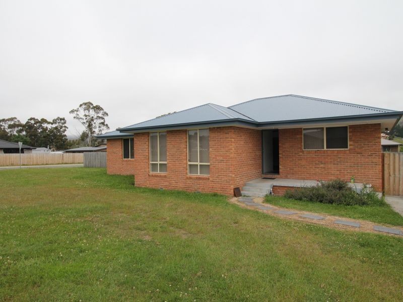 39 Dayspring Drive, Margate TAS 7054