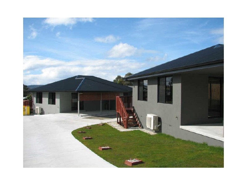 Unit 1/8 Taranaki Place, Snug TAS 7054