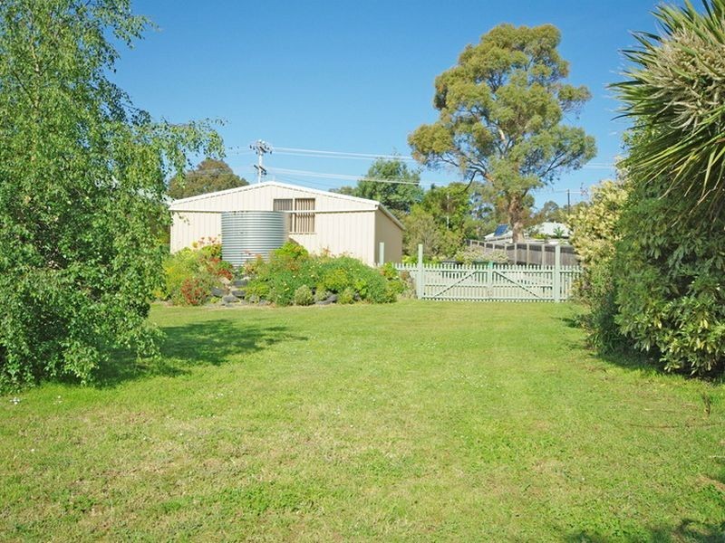 40 Burwood Drive, Blackmans Bay TAS 7052