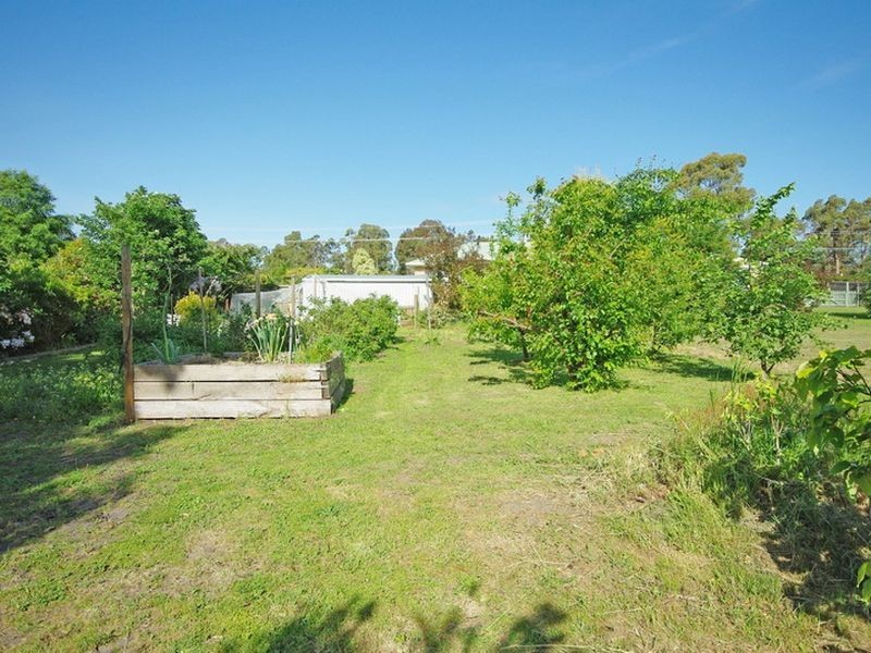 40 Burwood Drive, Blackmans Bay TAS 7052