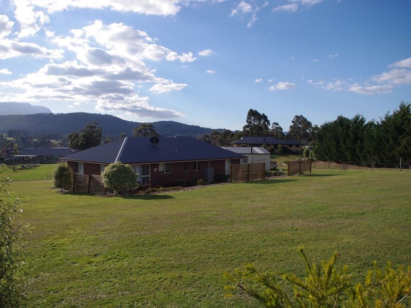 28 Dayspring Drive, Margate TAS 7054