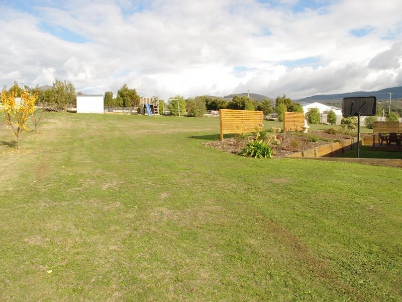 28 Dayspring Drive, Margate TAS 7054