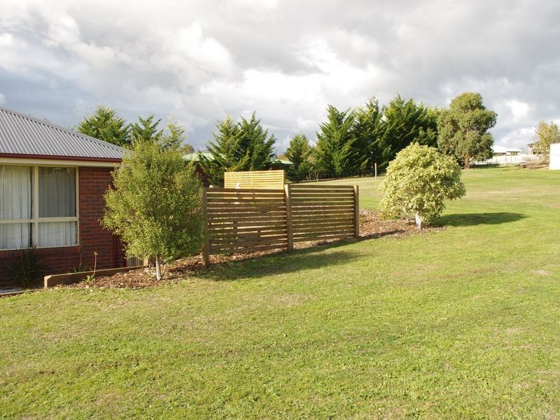 28 Dayspring Drive, Margate TAS 7054