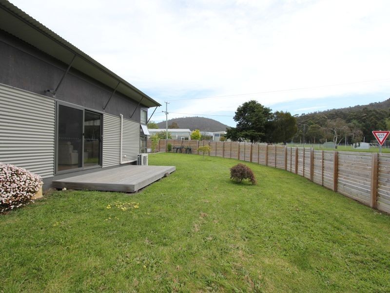 2 Snow Gum Drive, Snug TAS 7054