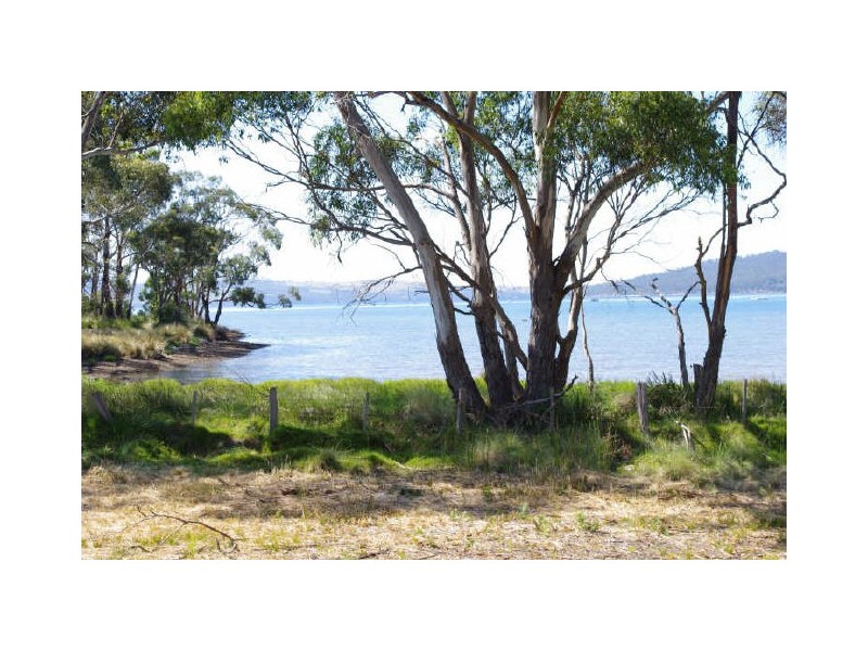 15 Derwent Avenue, Margate TAS 7054