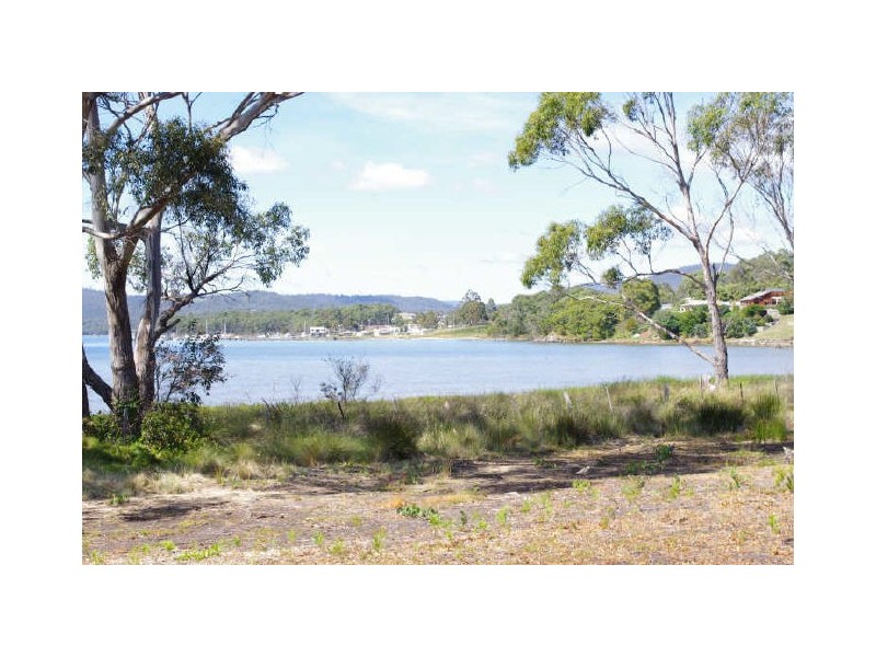 15 Derwent Avenue, Margate TAS 7054