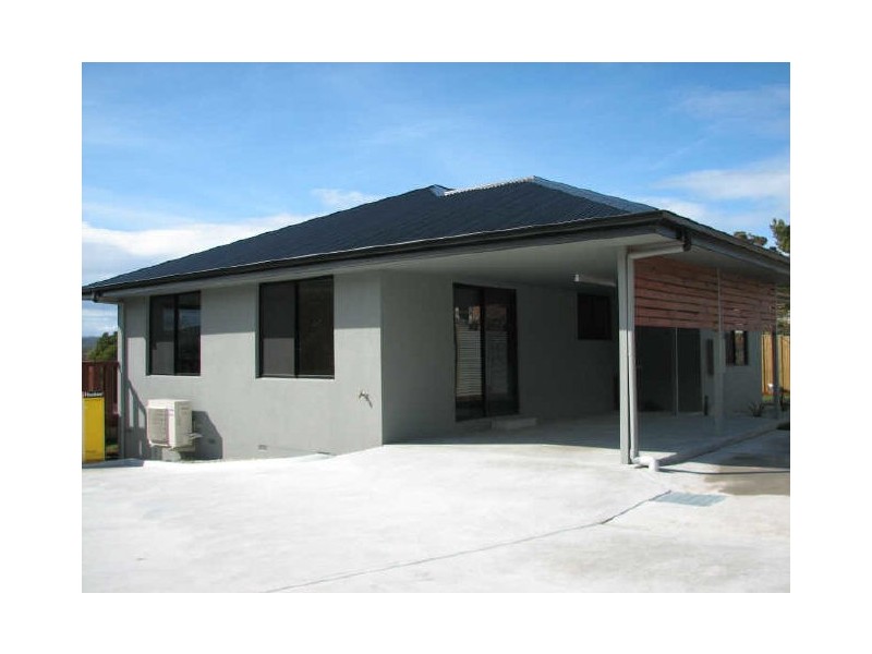 Unit 2/8 Taranaki Place, Snug TAS 7054