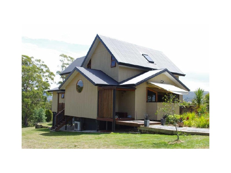 100 Olearia Drive, Howden TAS 7054