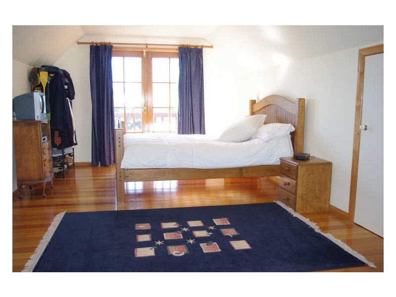 2 Wyburton Place, Margate TAS 7054