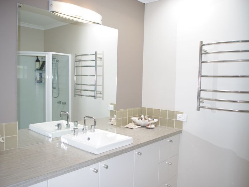 376 Howden Road, Howden TAS 7054