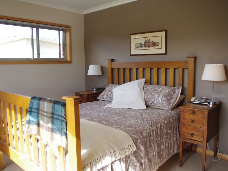 376 Howden Road, Howden TAS 7054