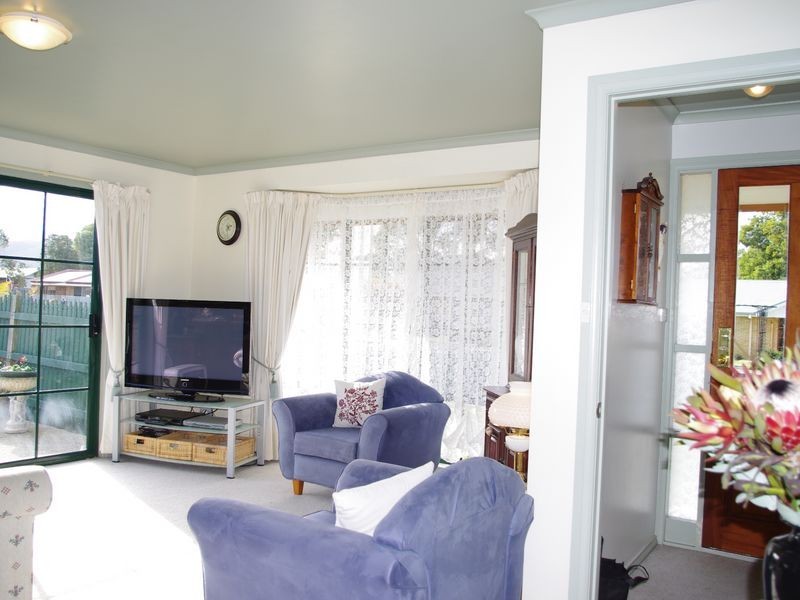 12 Carrington Drive, Margate TAS 7054