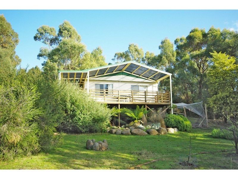 148 Old Station Road, Lower Snug TAS 7054