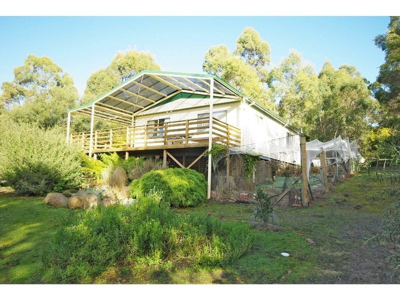 148 Old Station Road, Lower Snug TAS 7054
