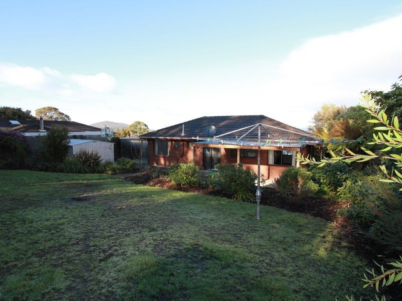 9 Cypress Place, Kingston TAS 7050