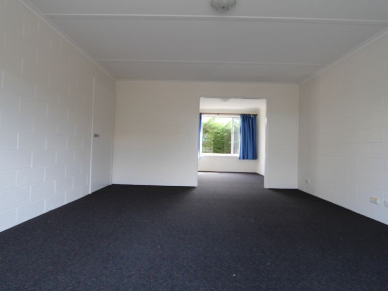 2/1 Pearsall Avenue, Blackmans Bay TAS 7052