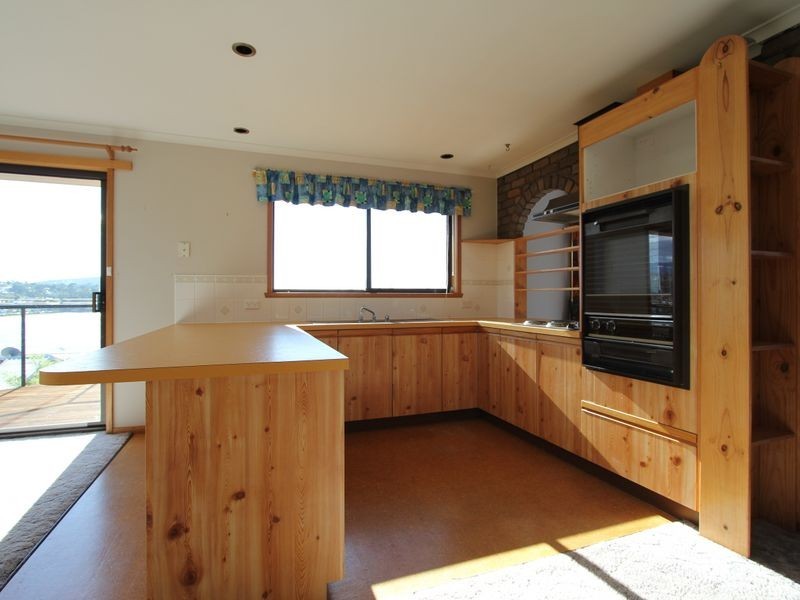 3 Flowerpot Crescent, Blackmans Bay TAS 7052