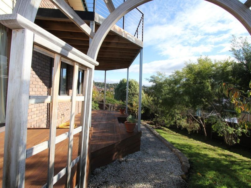 3 Flowerpot Crescent, Blackmans Bay TAS 7052