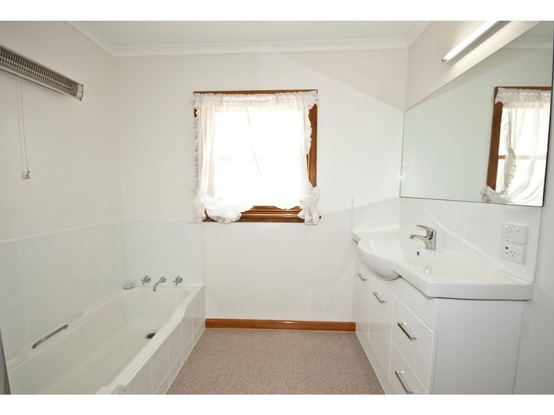 2430 Huon Highway, Huonville TAS 7109