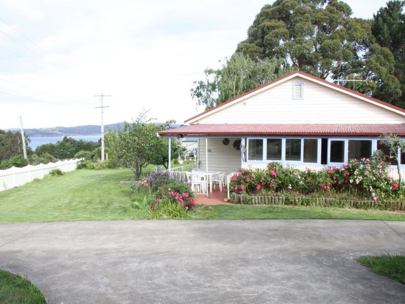 29 Clear Creek Road, Woodbridge TAS 7162