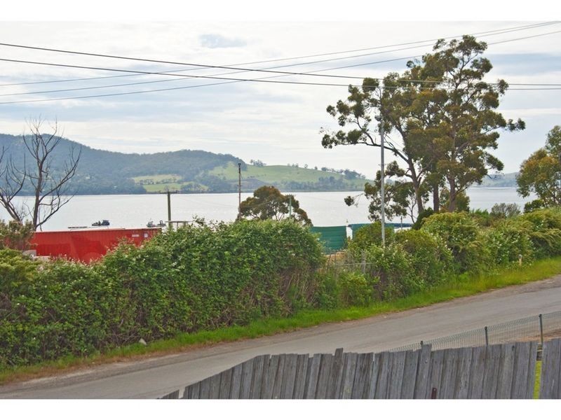 14 Pothana Road, Electrona TAS 7054