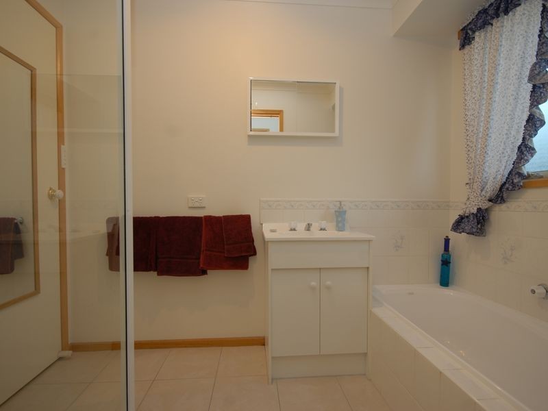 9 Sugarwood Court, Margate TAS 7054