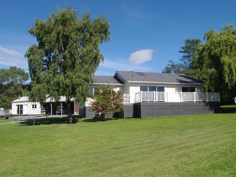 24 Thomas Road, Woodbridge TAS 7162