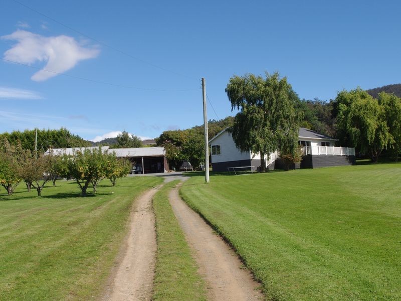 24 Thomas Road, Woodbridge TAS 7162