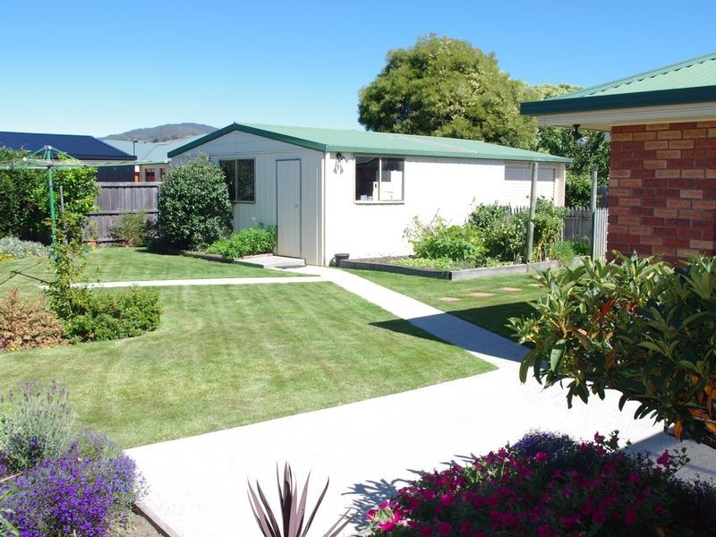 16 Peppermint Place, Margate TAS 7054