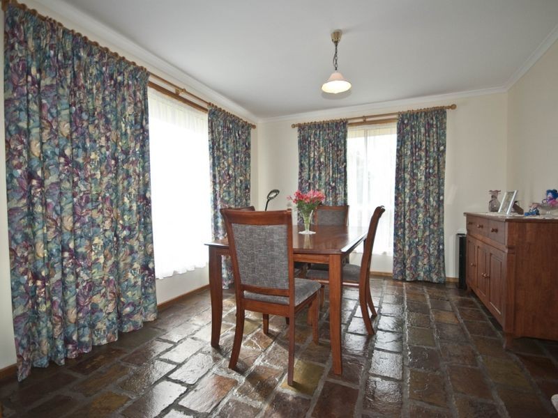 16 Peppermint Place, Margate TAS 7054