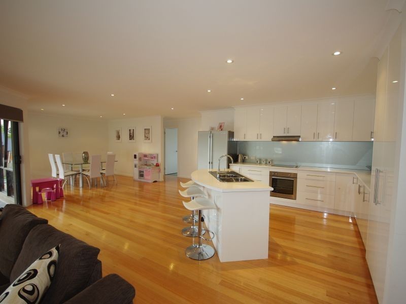 10 Taranaki Place, Snug TAS 7054