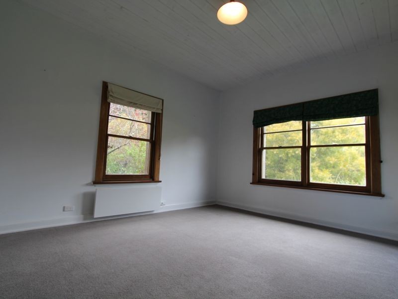 113 Manuka Road, Oyster Cove TAS 7150