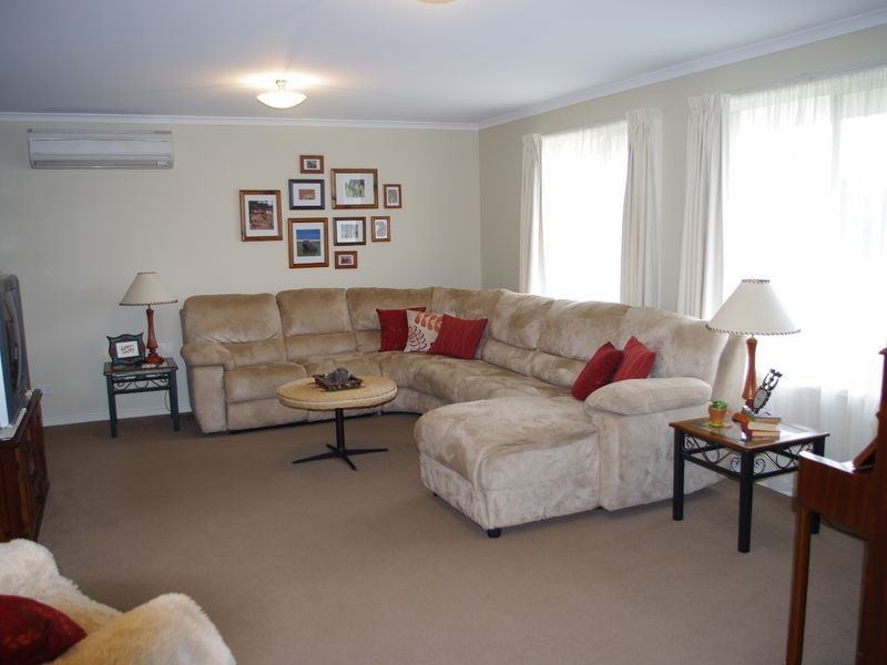 36 Jacaranda Drive, Margate TAS 7054