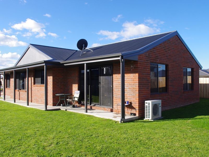 28 Incana Road, Margate TAS 7054