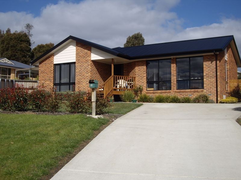 12 Crimson Drive, Margate TAS 7054