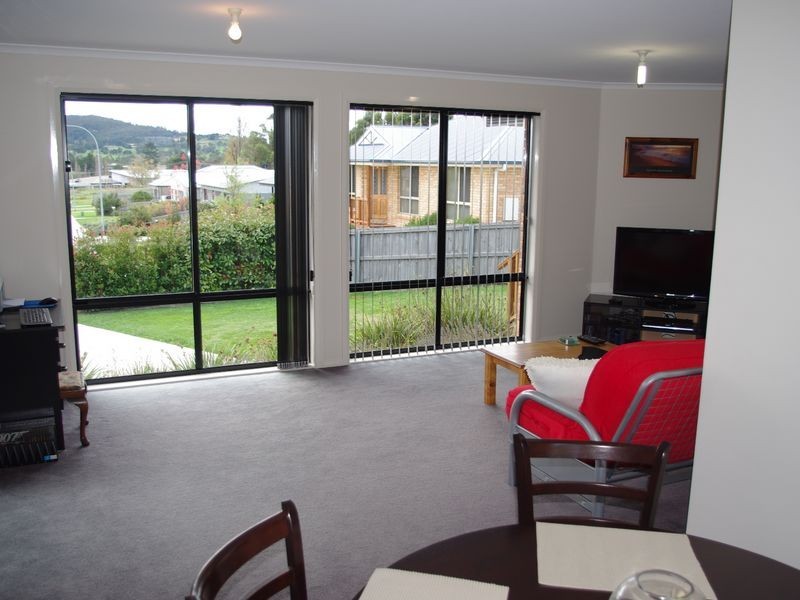 12 Crimson Drive, Margate TAS 7054