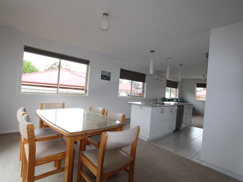 2/3 Home Avenue, Blackmans Bay TAS 7052